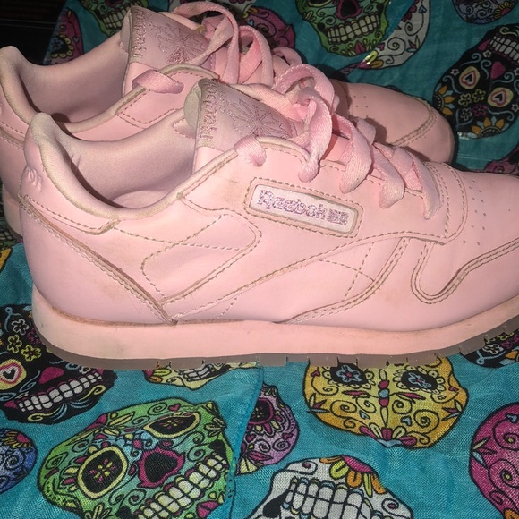 🥰🌸 Adorable Pink Reebok’s 🌸🥰 - Picture 4 of 6